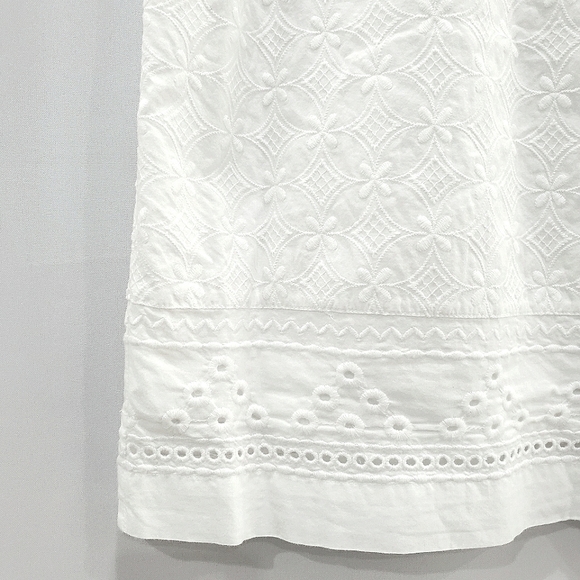 NEW Talbots Embroidered Eyelet Sheath Sleeveless White Dress sz 6P - Picture 8 of 16